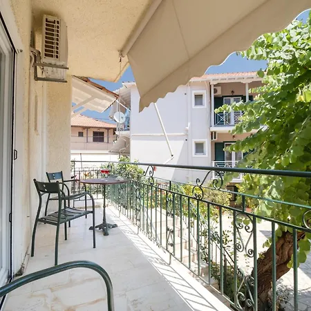 M4 Guest house Nikiana